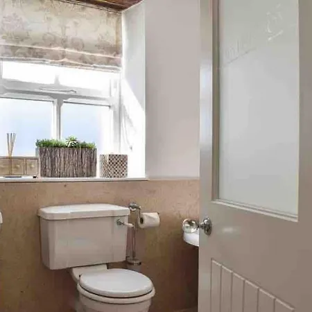 No6, Queens Square * Kirkby Lonsdale