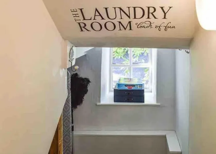 No6, Queens Square * Kirkby Lonsdale