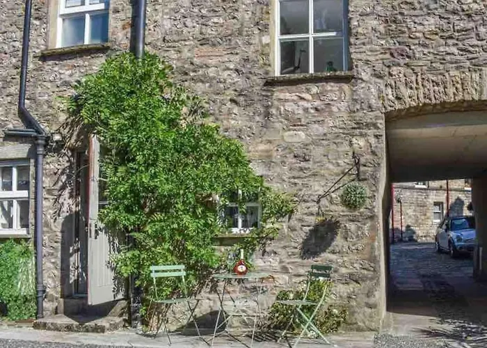 No6, Queens Square Holiday home *