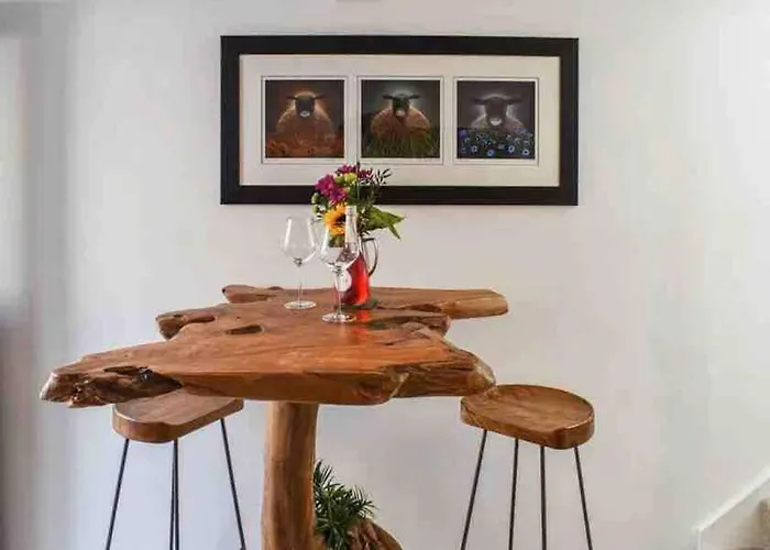 Holiday home No6, Queens Square *